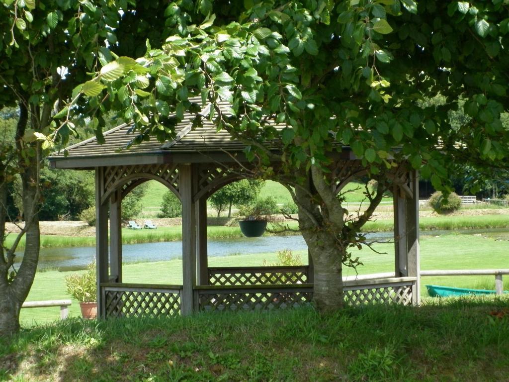 Manoir De La Foulerie Bed & Breakfast Ancteville Exterior photo