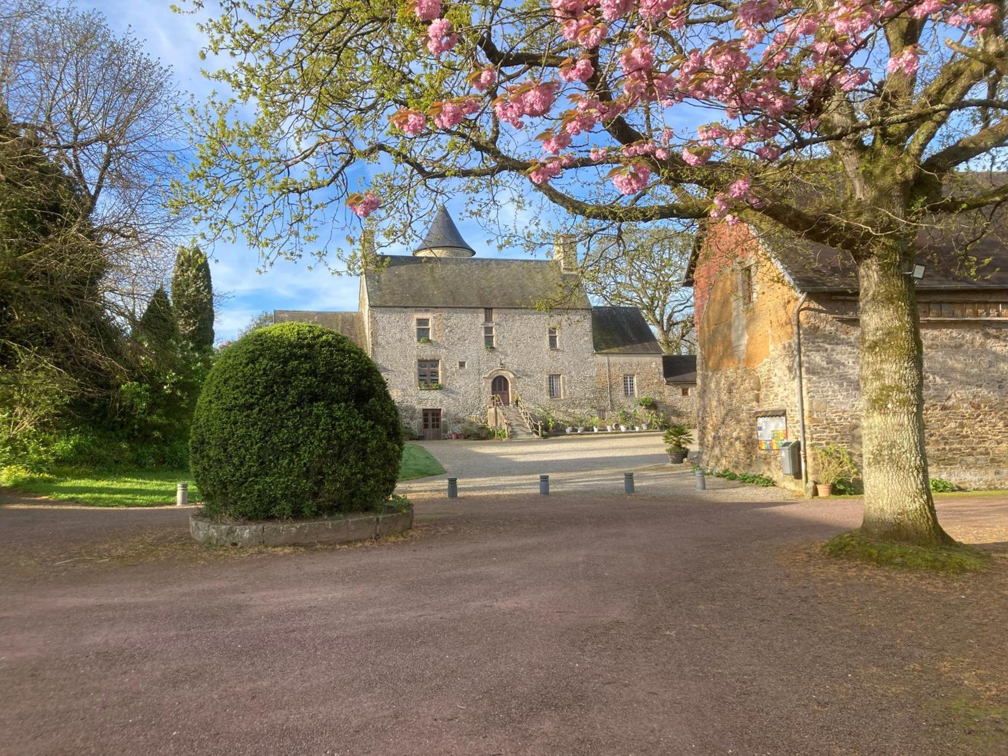 Manoir De La Foulerie Bed & Breakfast Ancteville Exterior photo